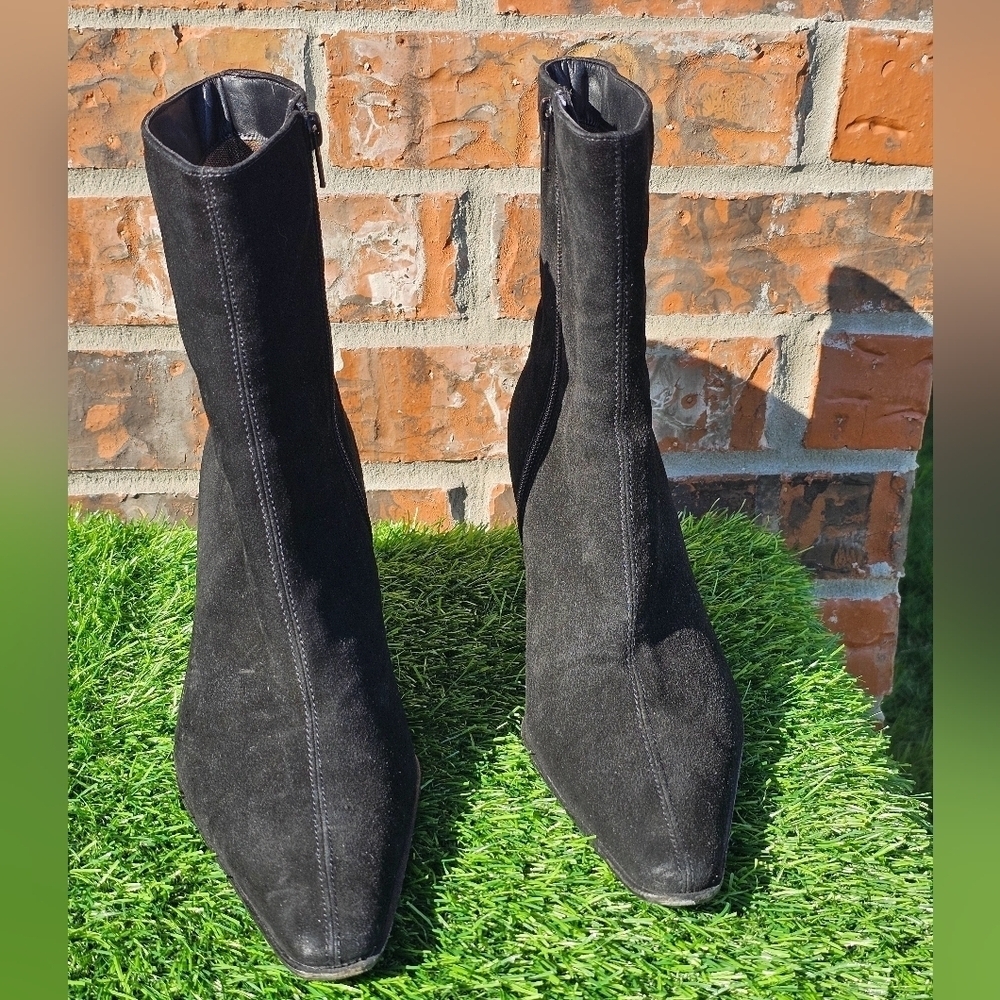 Aquatalia Italian Black Suede Pointed Toe Zip Ankle Boots, Women's Sz 10